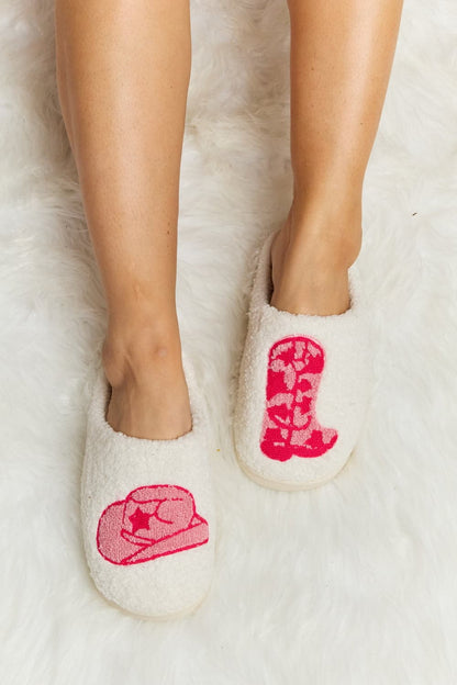 Melody Printed Plush Slide Slippers.