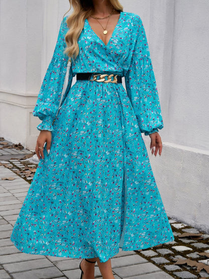 Elegant midi dress with long sleeves