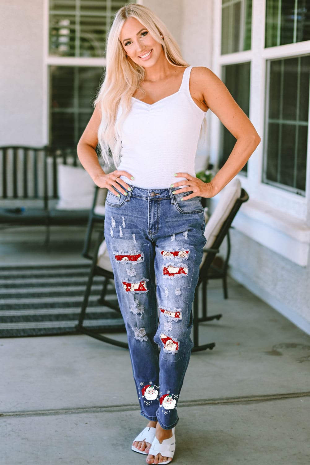 Santa Graphic Distressed Jeans with Pockets.