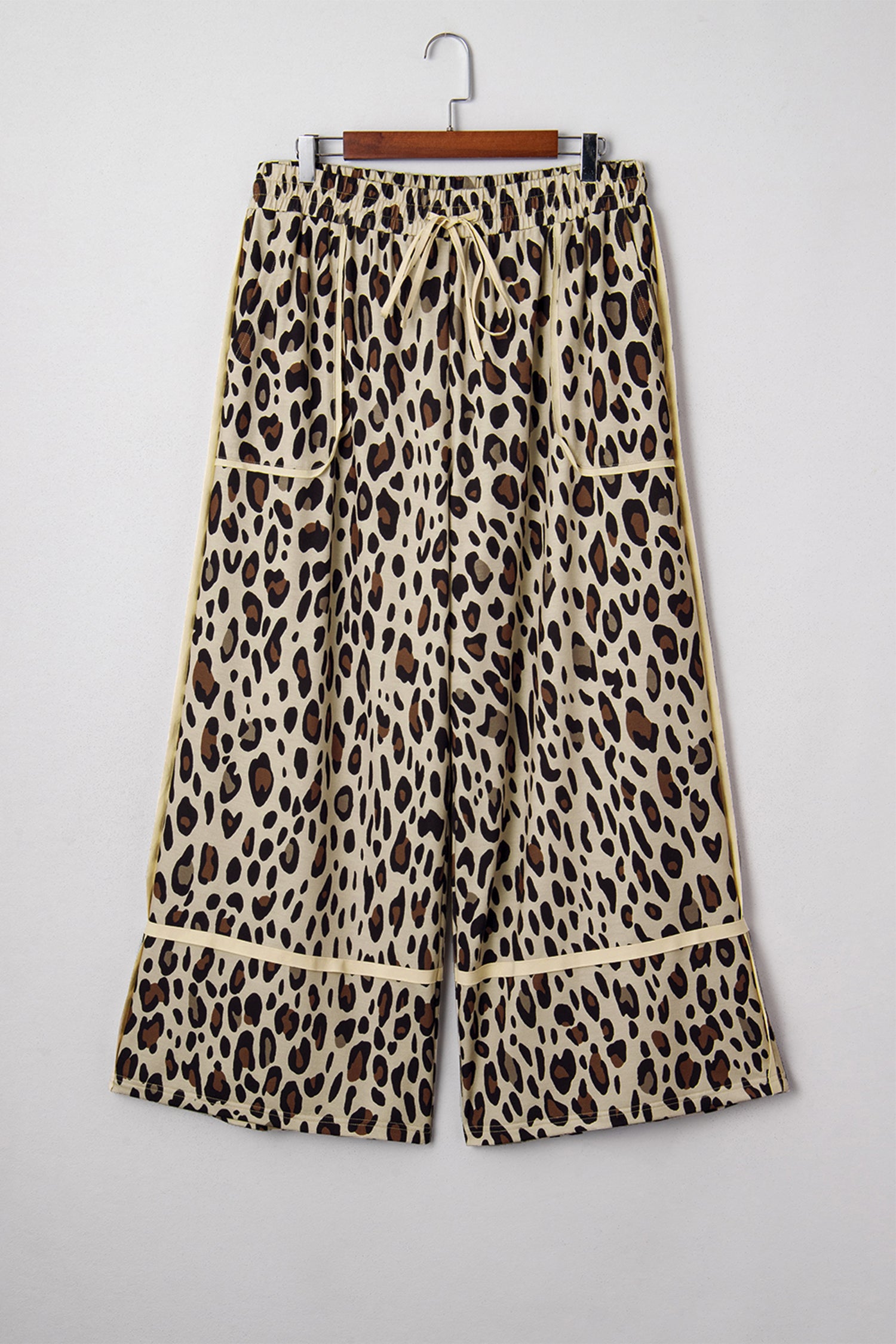 Dear-Lover Dropshipping Plus Size/Plus Size Bottoms Dear-Lover Khaki Leopard Pants Women's Plus Size Wide Leg Trousers Comfy Fit - Side View