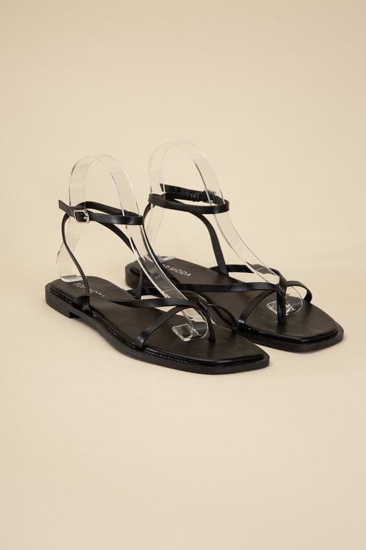 ELIO-1 Flat Sandals.