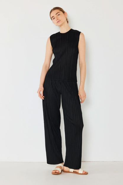 Elegant Pleated Elastic-Waist Straight-Leg Pants for Versatile Styling