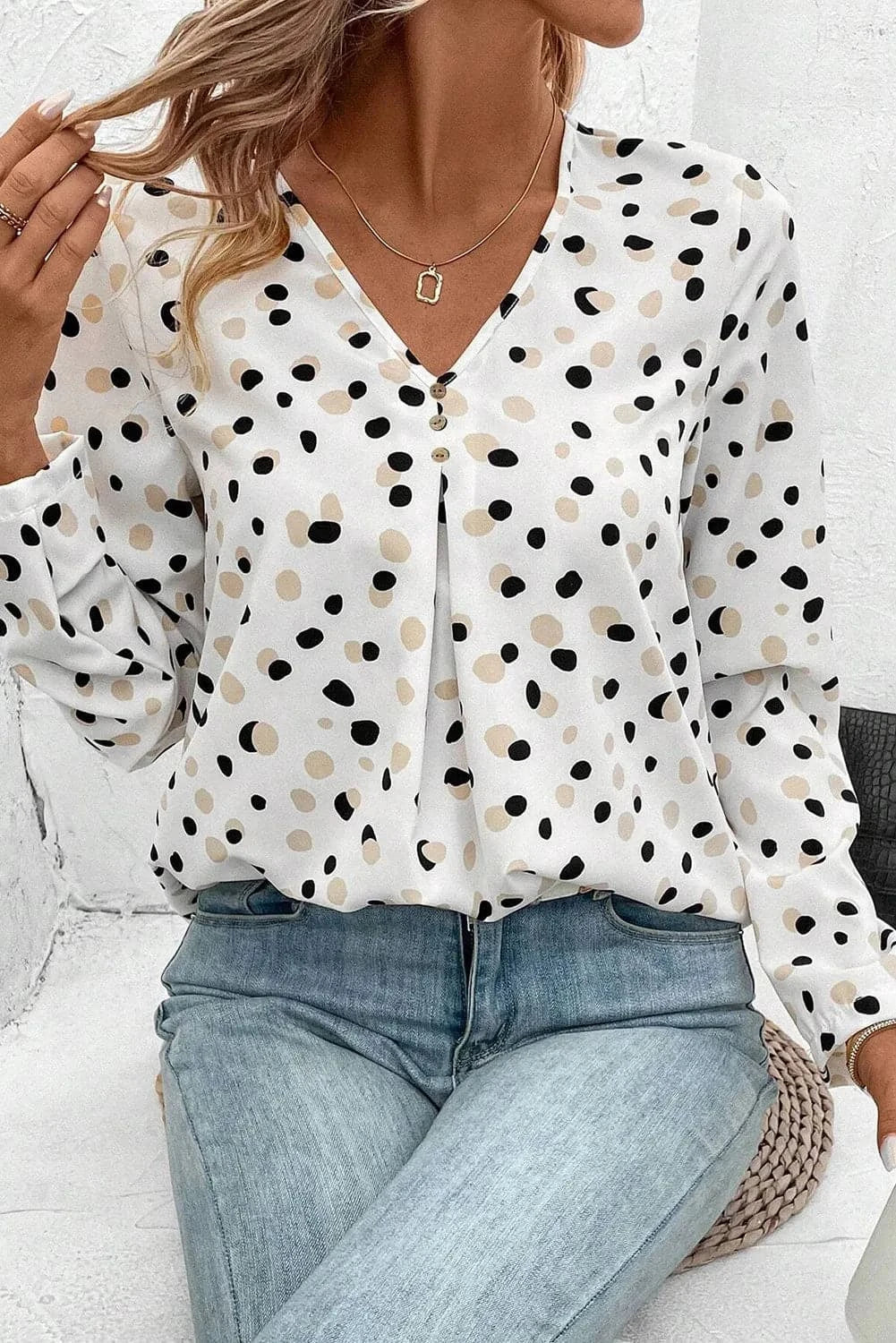 Printed V-Neck Long Sleeve Blouse.