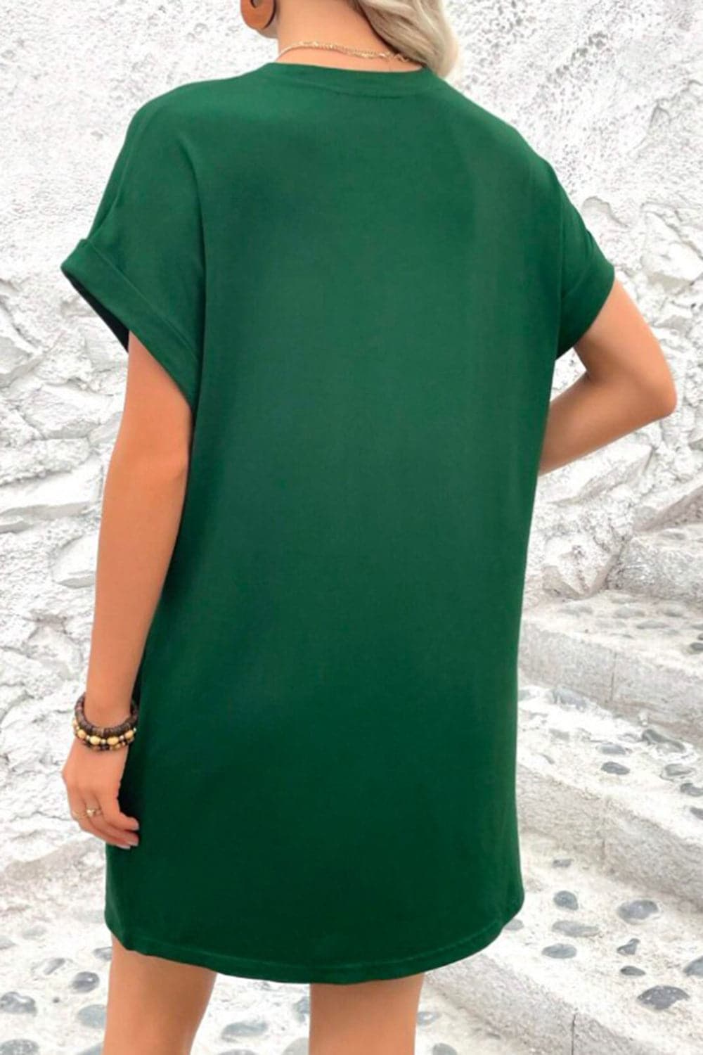 Casual pocketed round neck tee dress