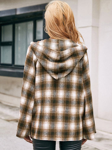 Pocketed Plaid Long Sleeve Hooded Jacket.