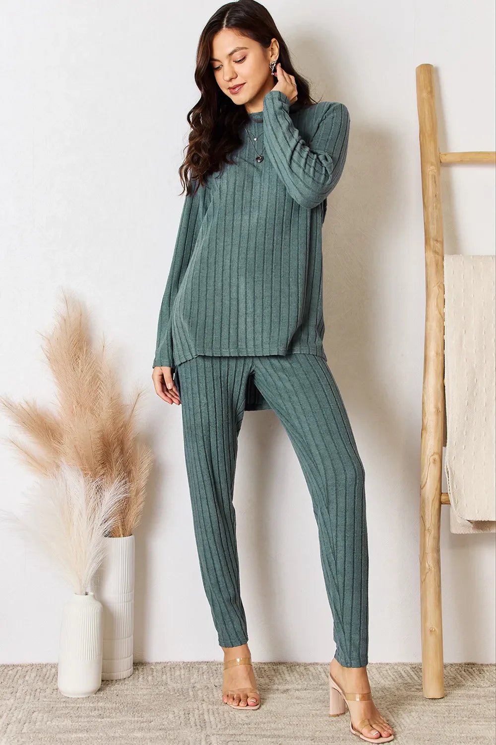ShopBasicbae: Ribbed High-Low Set