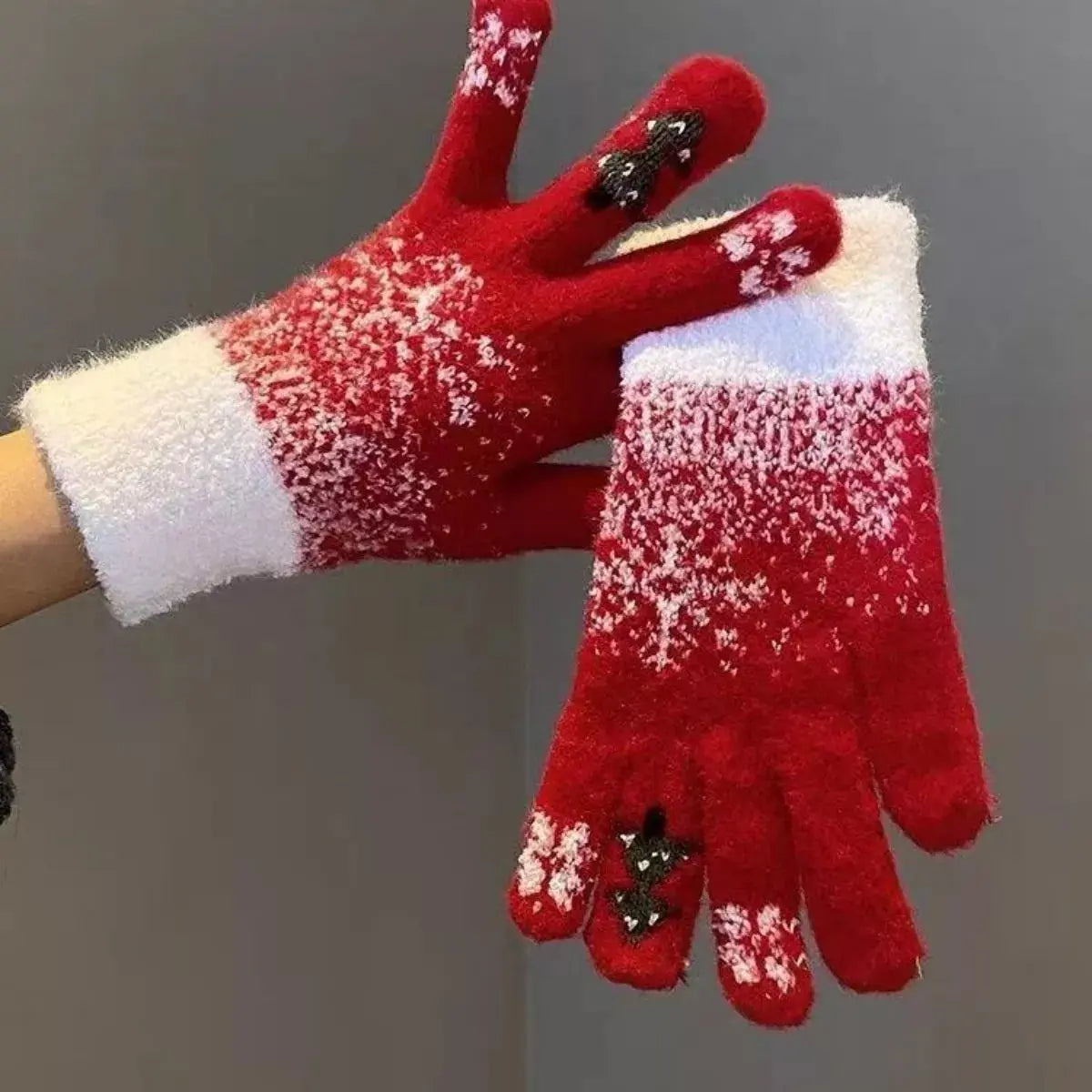 Knitted Snowflake Gloves Simply Love