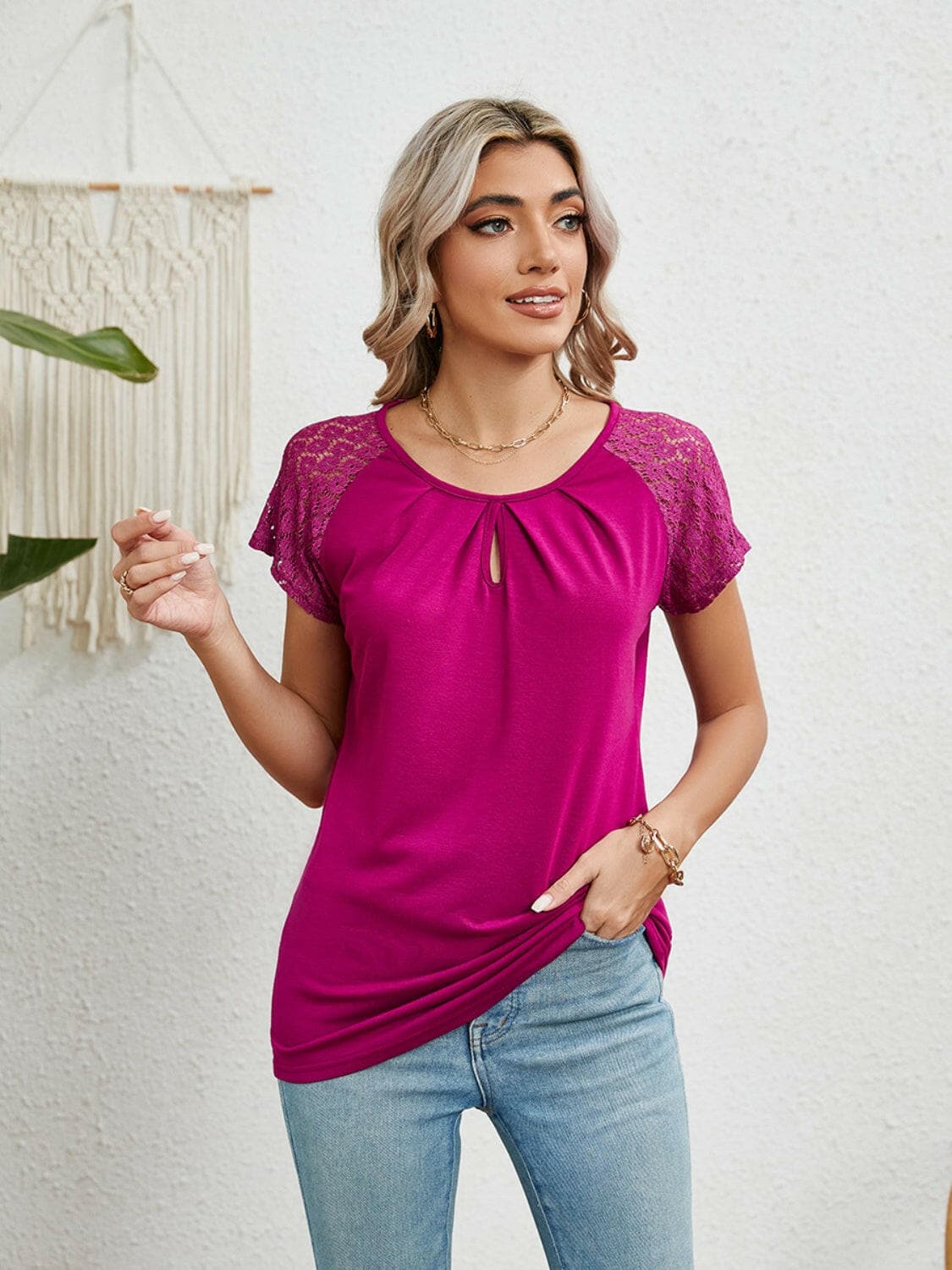 Lace Detail Round Neck Short Sleeve T-Shirt.