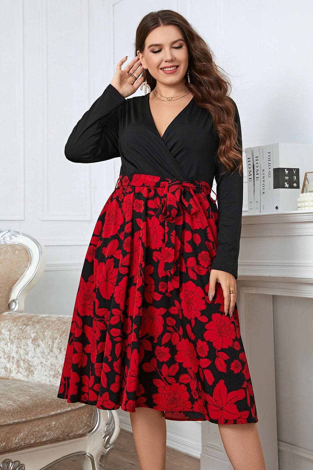 Plus Size Floral Surplice Neck Long Sleeve DressEnhance Your Style with the Plus Size Floral Surplice Neck Long Sleeve Dress
 Step into elegance and comfort with our Plus Size Floral Surplice Neck Long Sleeve DresLove Salve Size Floral Surplice Neck Long Sleeve Dressplus