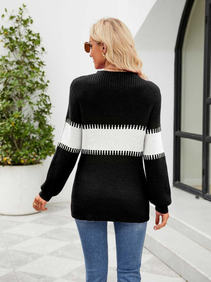 Contrast Round Neck Sweater.