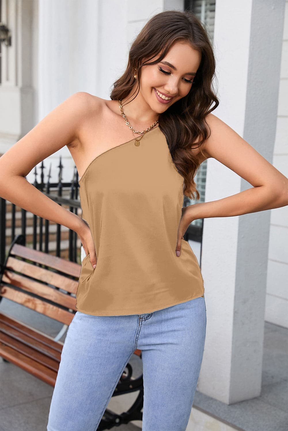 One Shoulder Sleeveless Top.