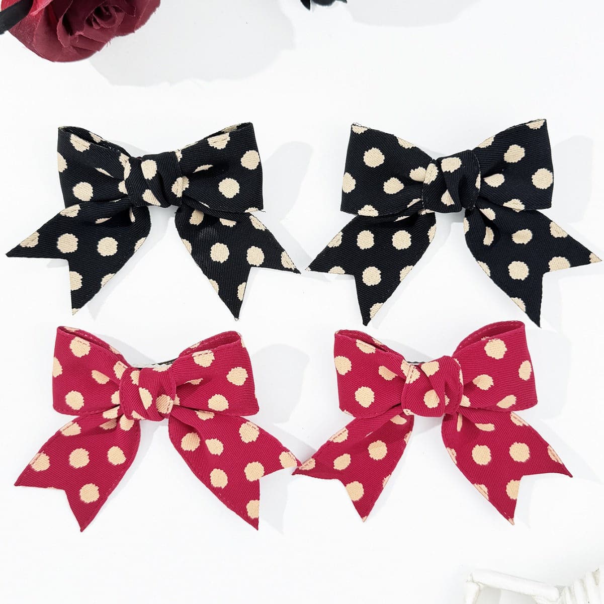 Charming 2-piece polka dot hair bow clips