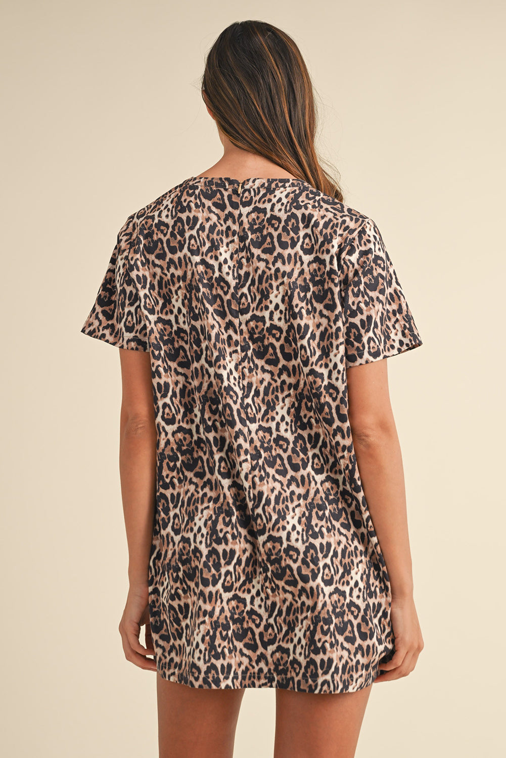 Chic Brown Leopard Print Shift Mini T-Shirt Dress with Crew Neck