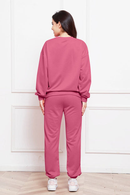 Round Neck Long Sleeve Sweatshirt and Pants Set.