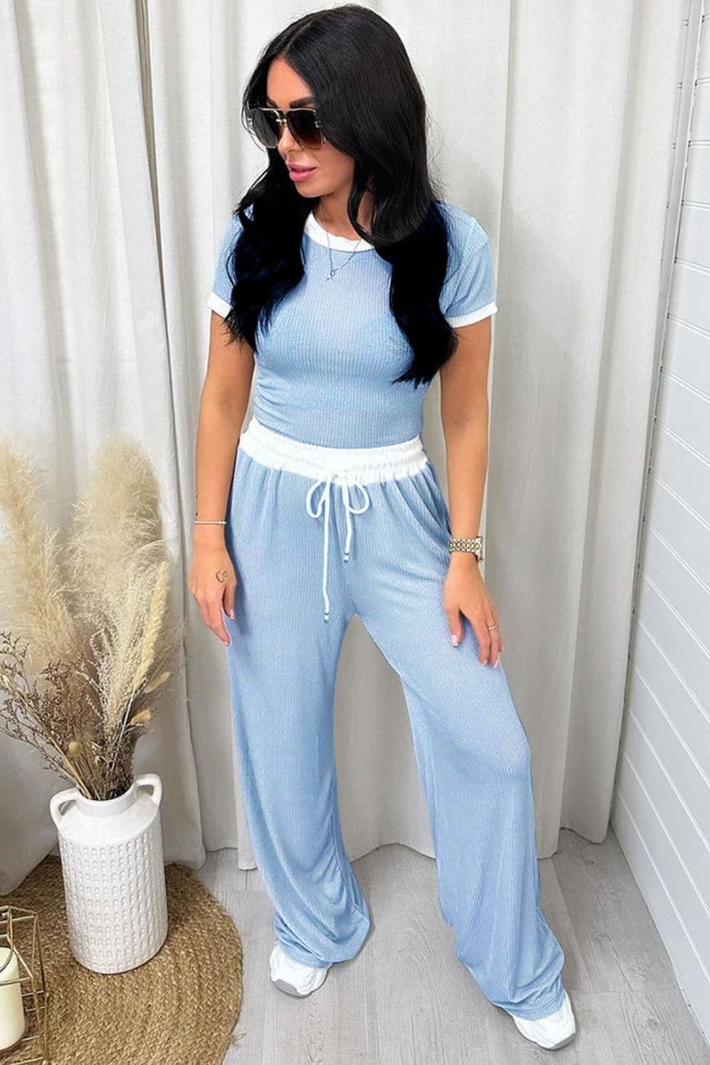 Contrast Trim Round Neck Top and Pants Set.