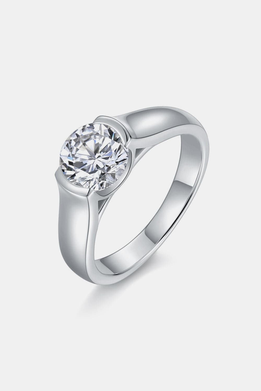 1.5 Carat Moissanite 925 Sterling Silver Ring.