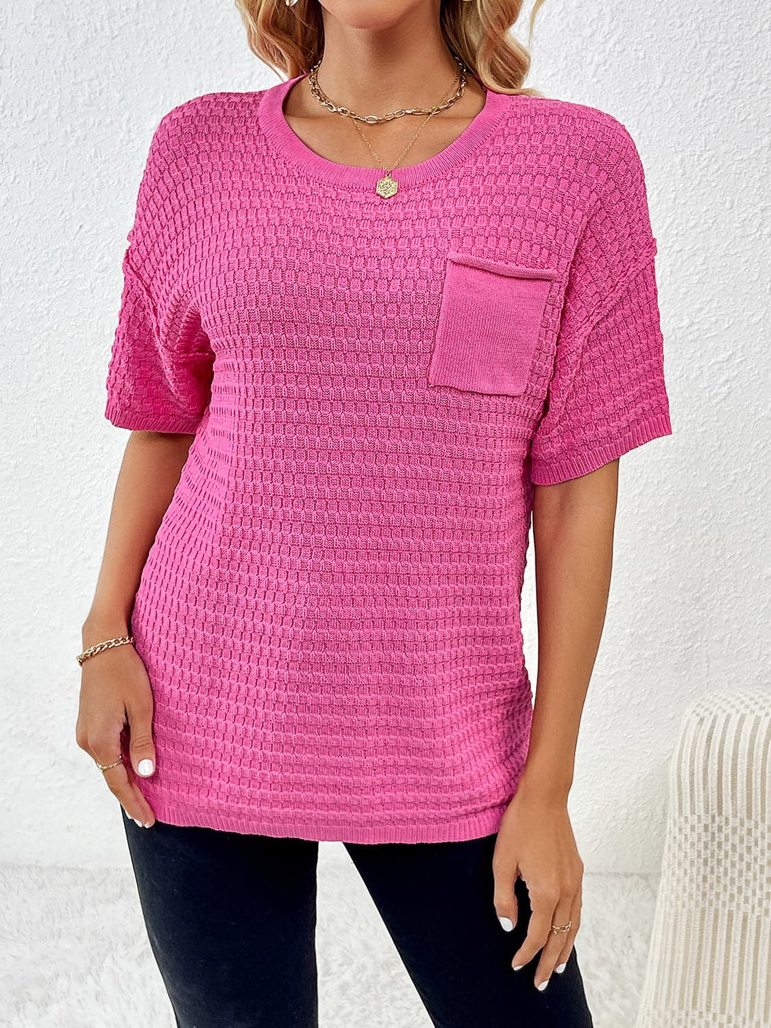 Round Neck Half Sleeve Knit Top.