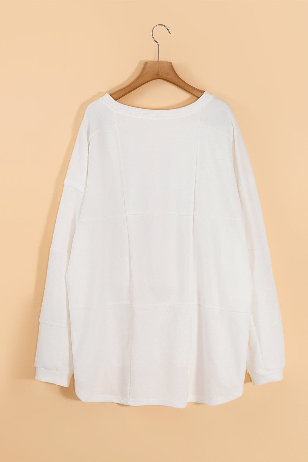 Round Neck Long Sleeve Sweatshirt.