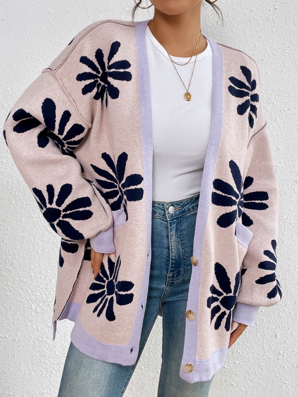 Contrast Dropped Shoulder Long Sleeve Cardigan.