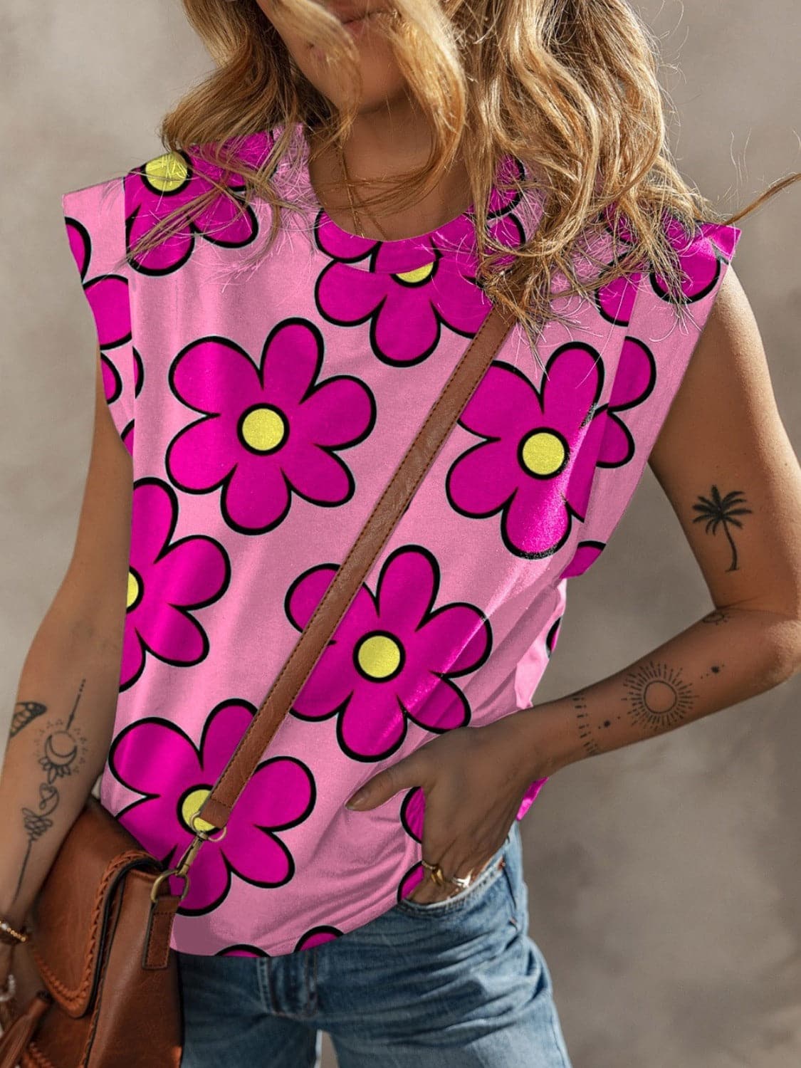 Flower Printed Round Neck Cap Sleeve Blouse.