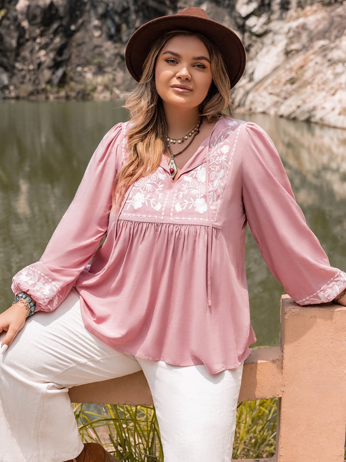 Plus Size Tie Neck Puff Sleeve Blouse.