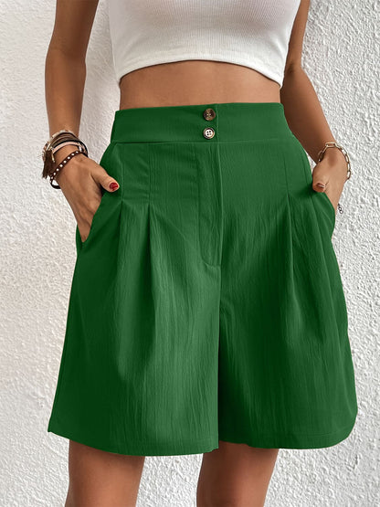 Pocketed Half Elastic Waist Shorts.