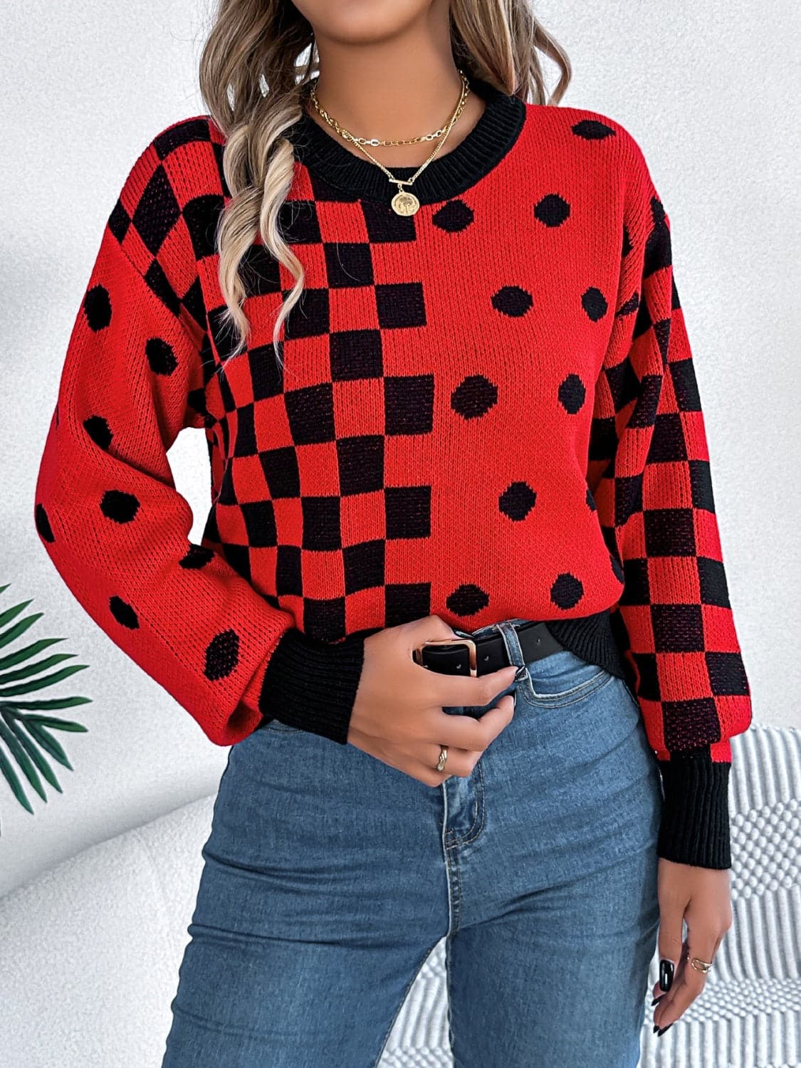 Plaid Round Neck Long Sleeve Sweater.