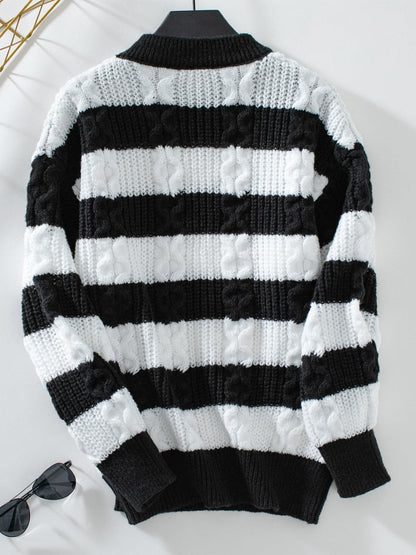 Classic striped long sleeve sweater with round neckline