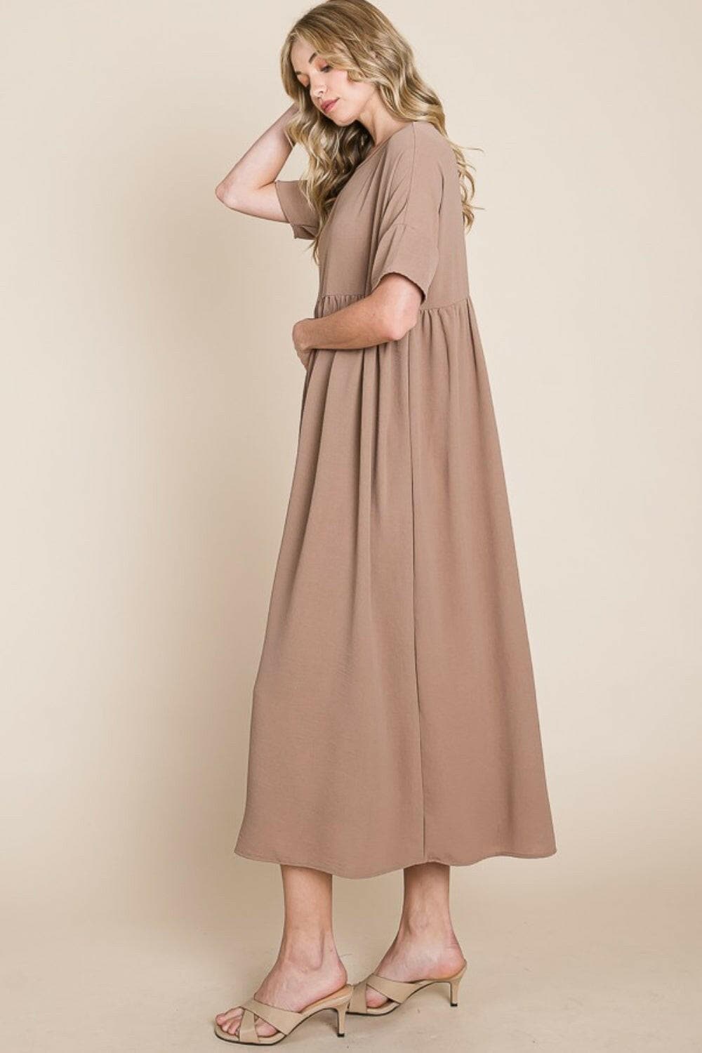 BOMBOM Round Neck Ruched Midi Dress.