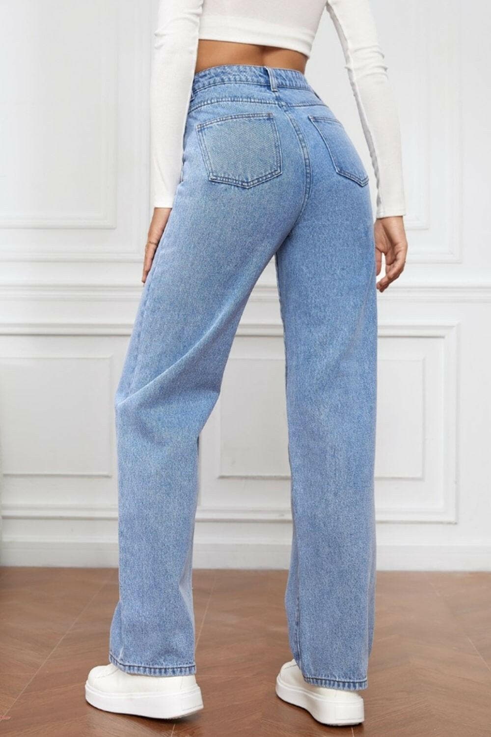 High Waist Straight Jeans.