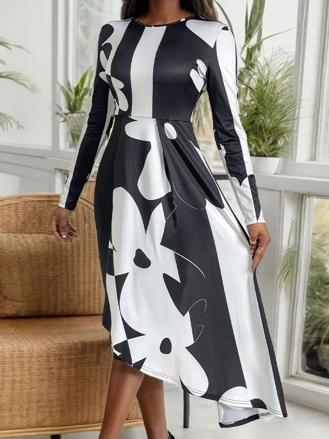 Asymmetrical Slit Round Neck Long Sleeve Midi Dress.