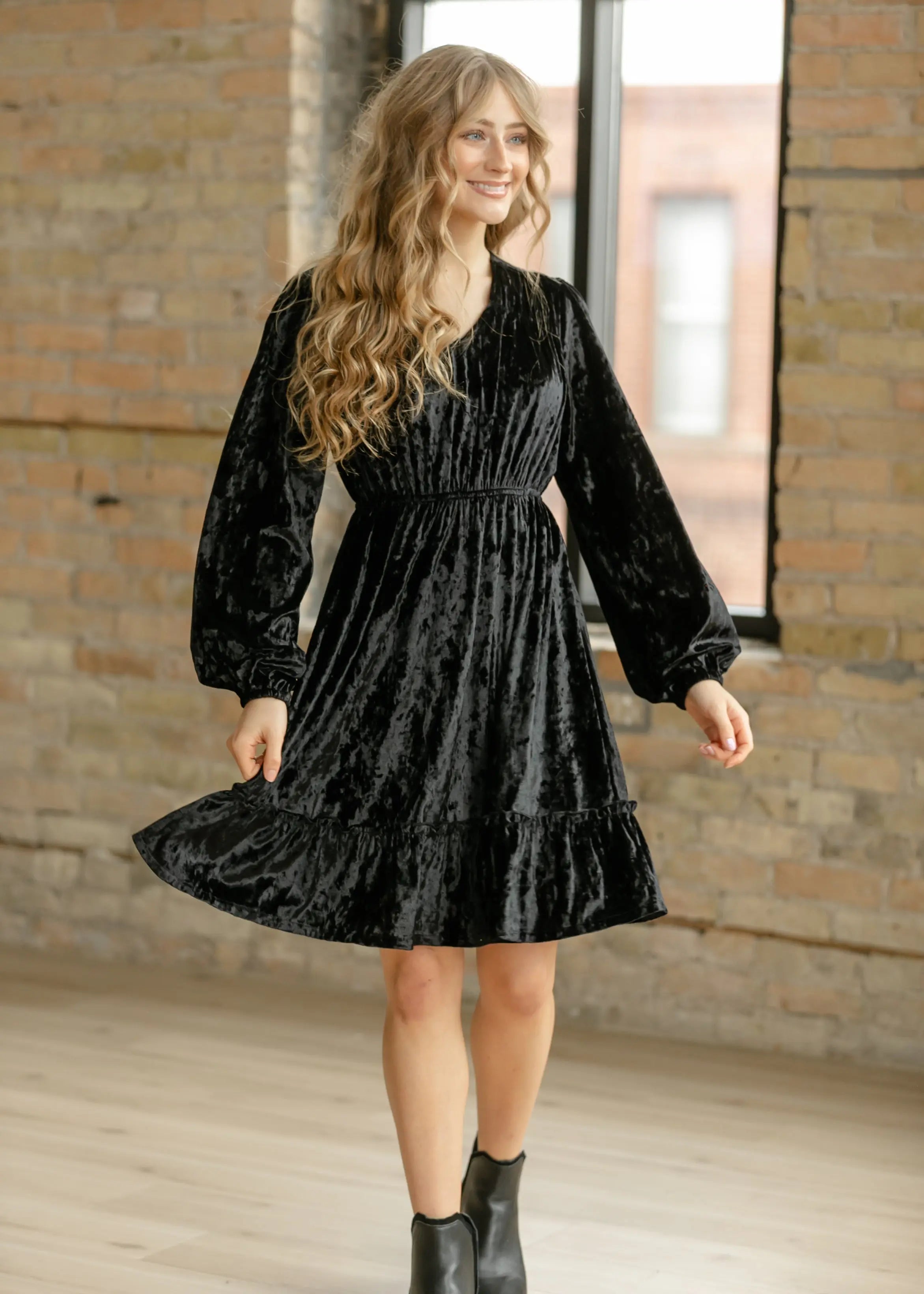 Diana Velvet Midi Dress Inherit Co.