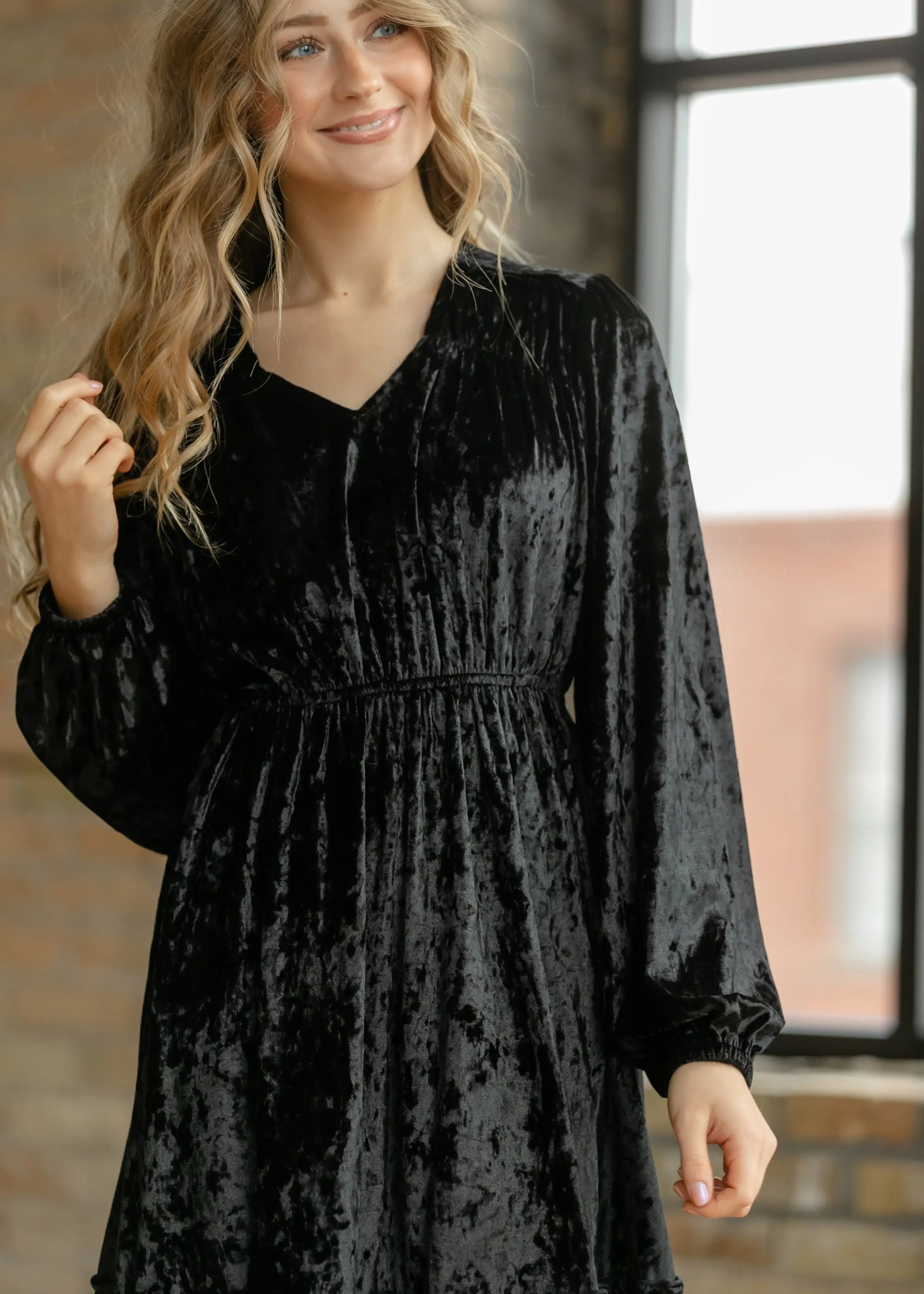 Diana Velvet Midi Dress Inherit Co.