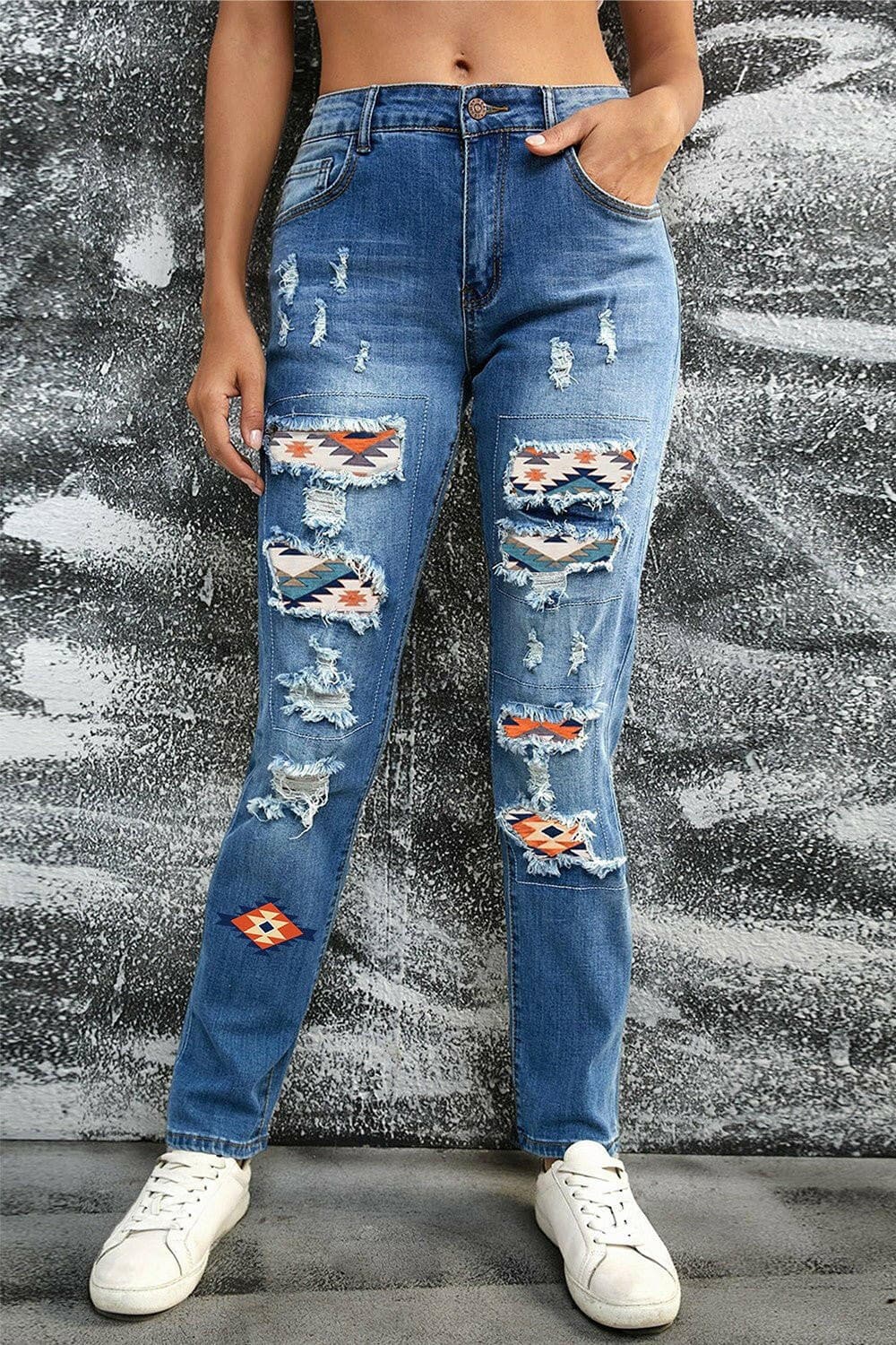 Distressed Straight Jeans with Pockets - Love Salve