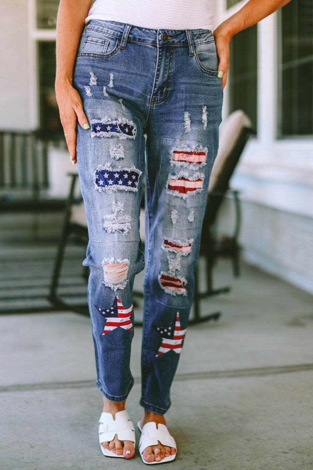 Distressed Straight Jeans with Pockets - Love Salve