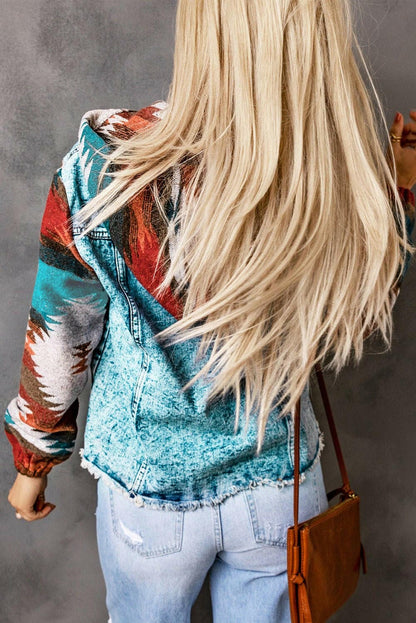 Denim Jacket with Hood, Drawstring, and PocketsDenim Jacket with Hood, Drawstring, and Pockets

Elevate your wardrobe with our Denim Jacket with Hood, Drawstring, and Pockets—a perfect blend of style and functionLove Salve Hood, Drawstring,jeans