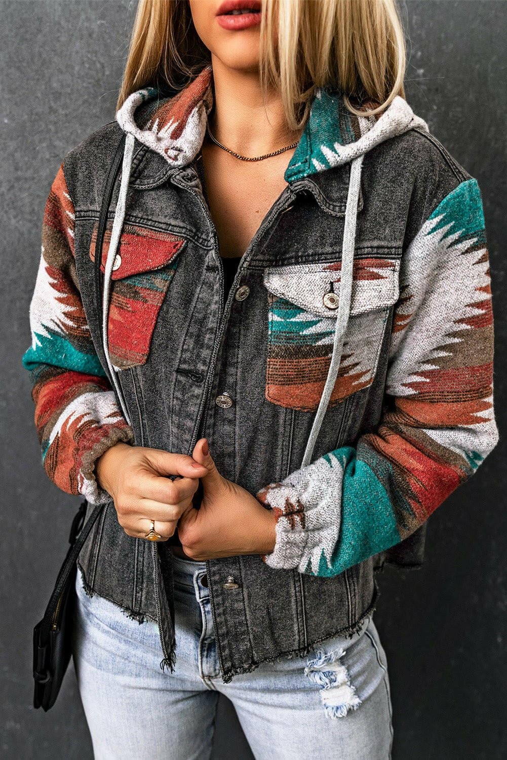 Denim Jacket with Hood, Drawstring, and PocketsDenim Jacket with Hood, Drawstring, and Pockets

Elevate your wardrobe with our Denim Jacket with Hood, Drawstring, and Pockets—a perfect blend of style and functionLove Salve Hood, Drawstring,jeans