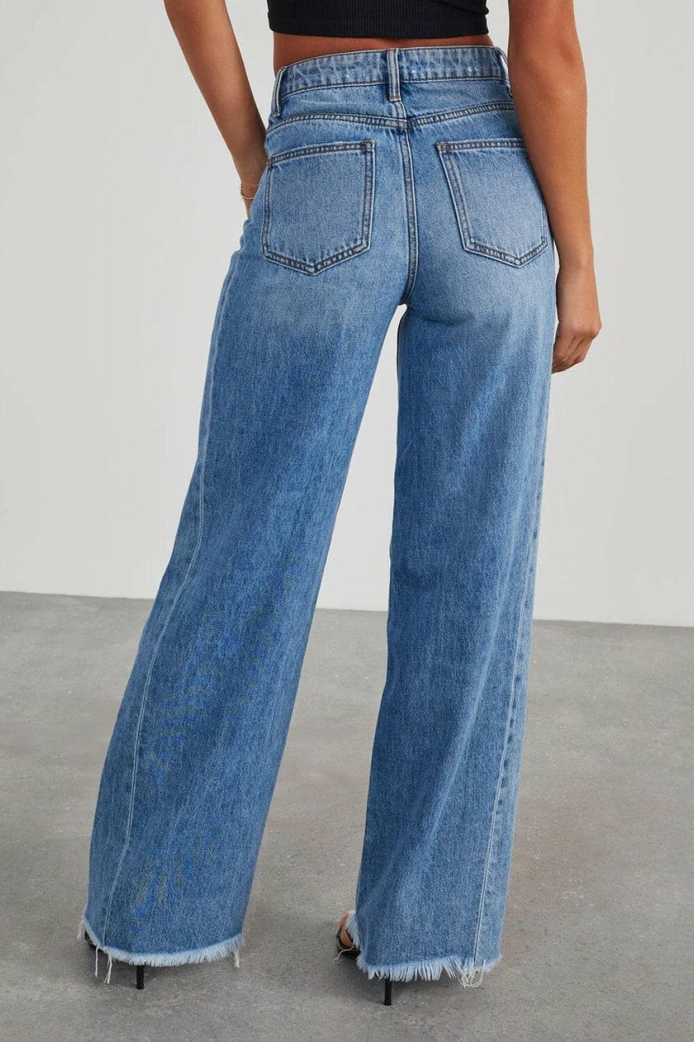 Raw Hem Wide Leg Jeans with Pockets.