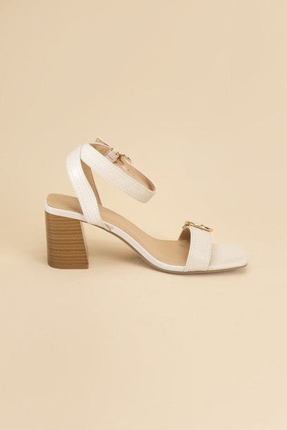 TREATY-S Buckle Sandal Heel.