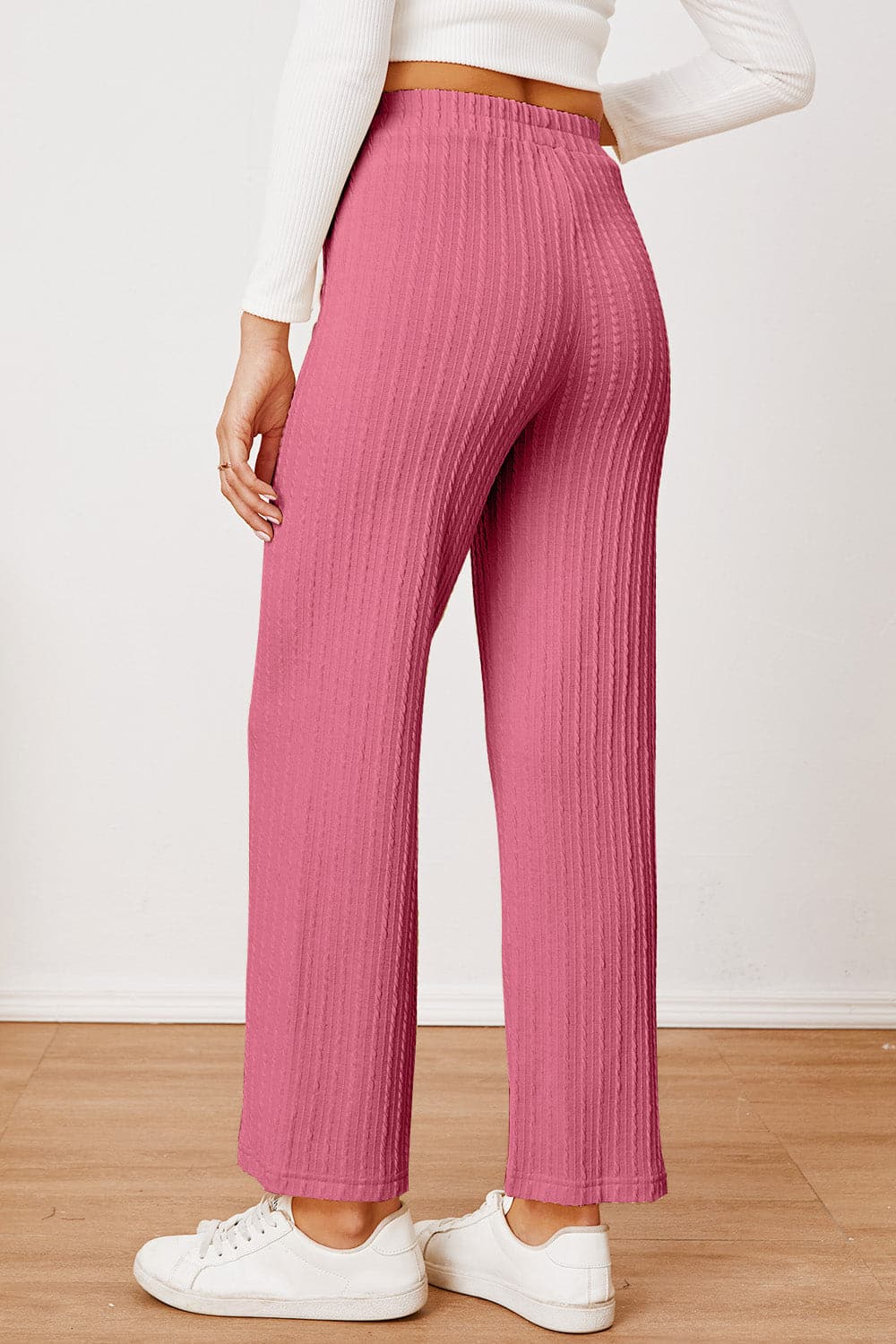 Textured Elastic Waist Straight Pants.