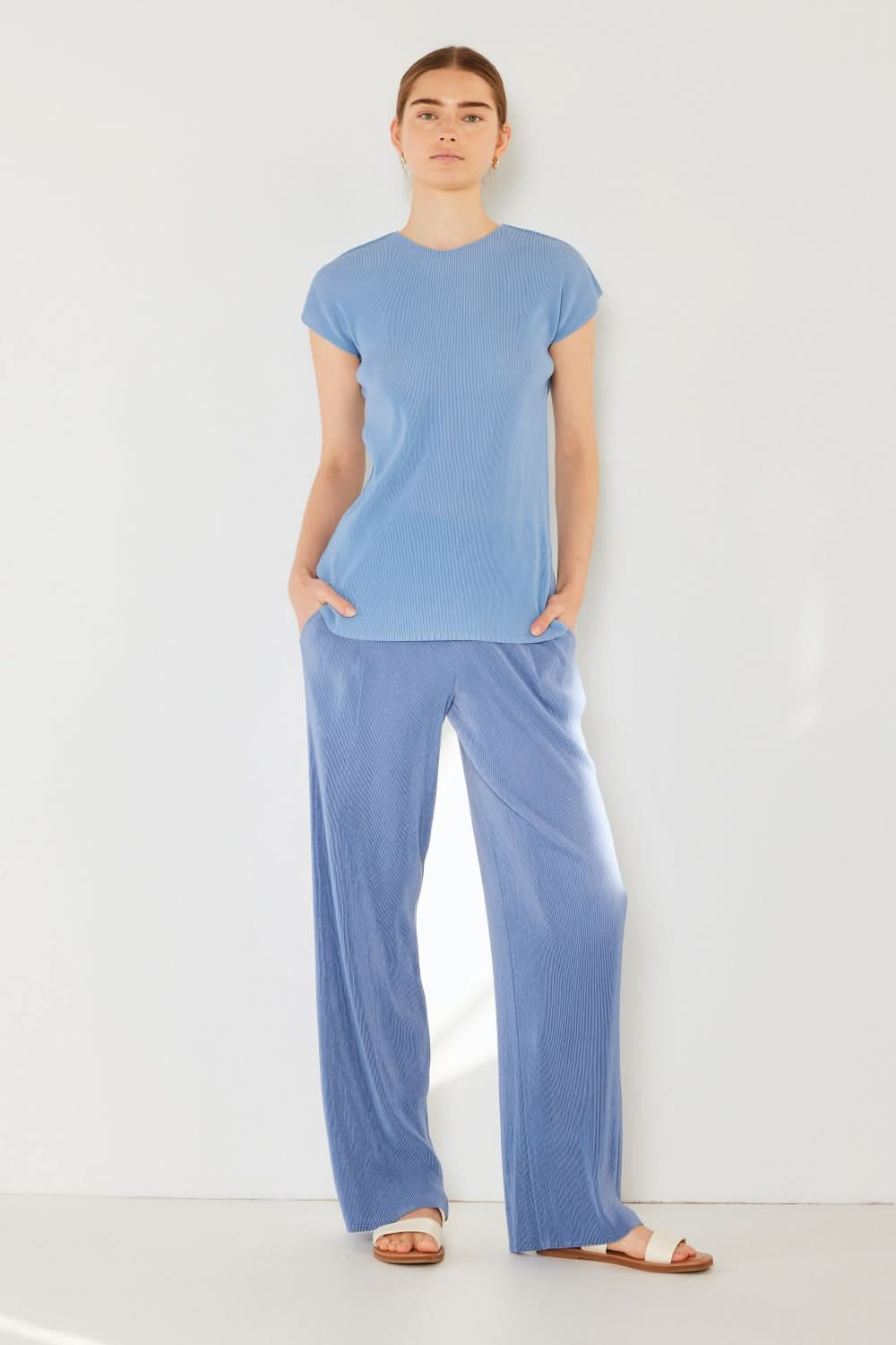 Ribbed Pleated Wide-Leg Trousers with Elastic Waist