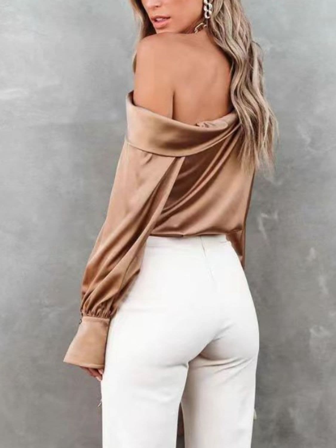 Chic asymmetrical long sleeve top