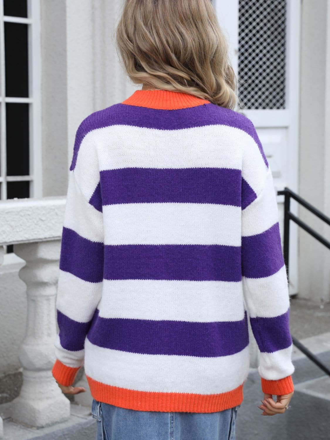 Contrast Striped Round Neck Sweater.