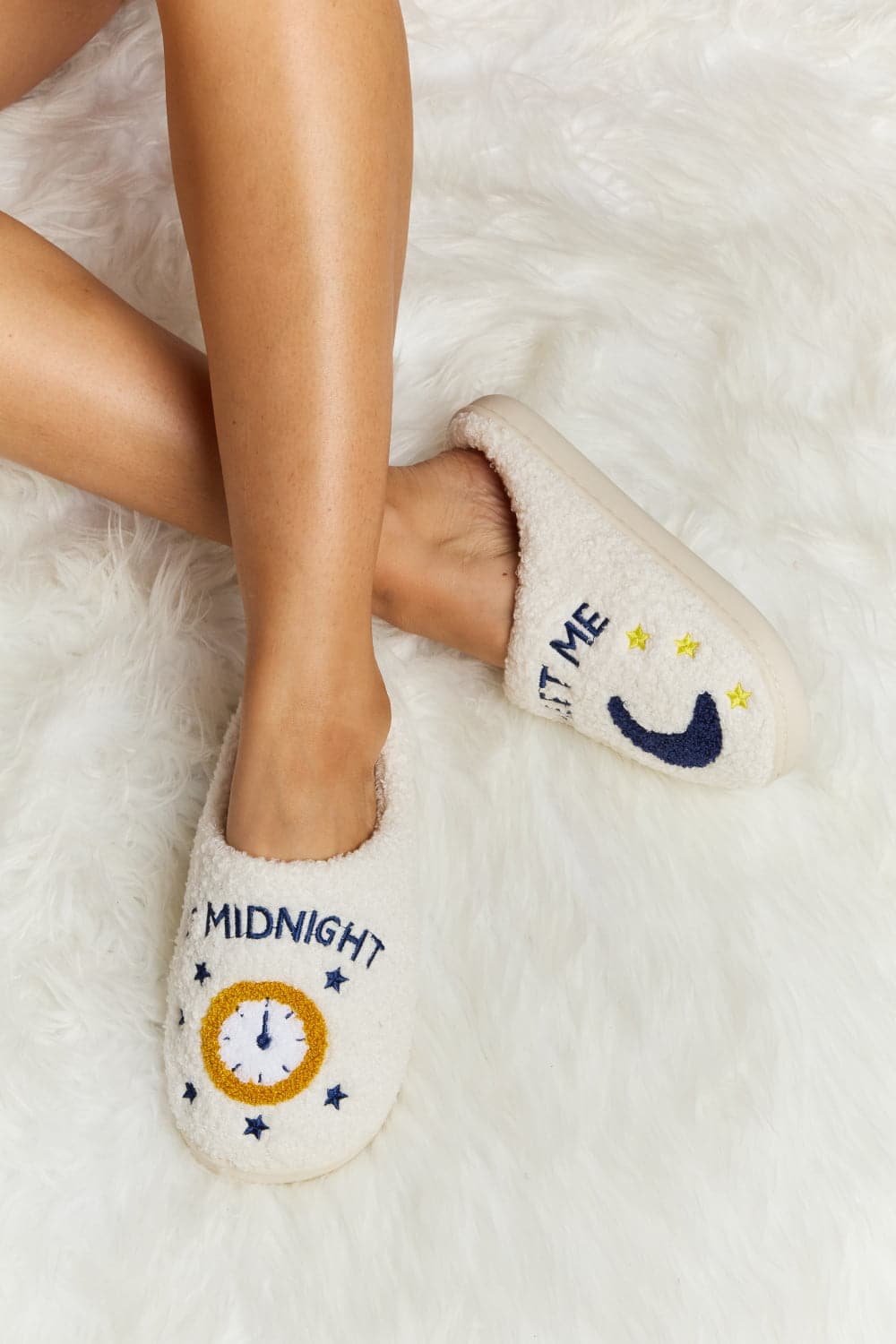 Melody Printed Plush Slide Slippers.