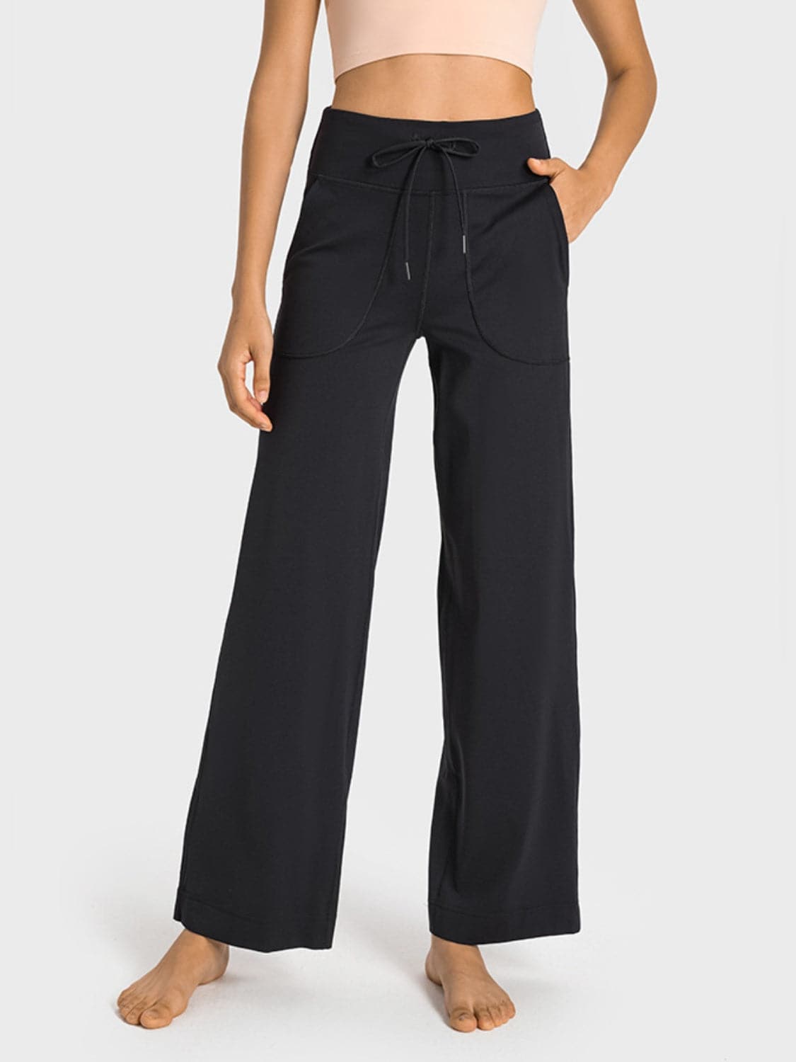 Drawstring Waist Wide Leg Sports Pants with Pockets.