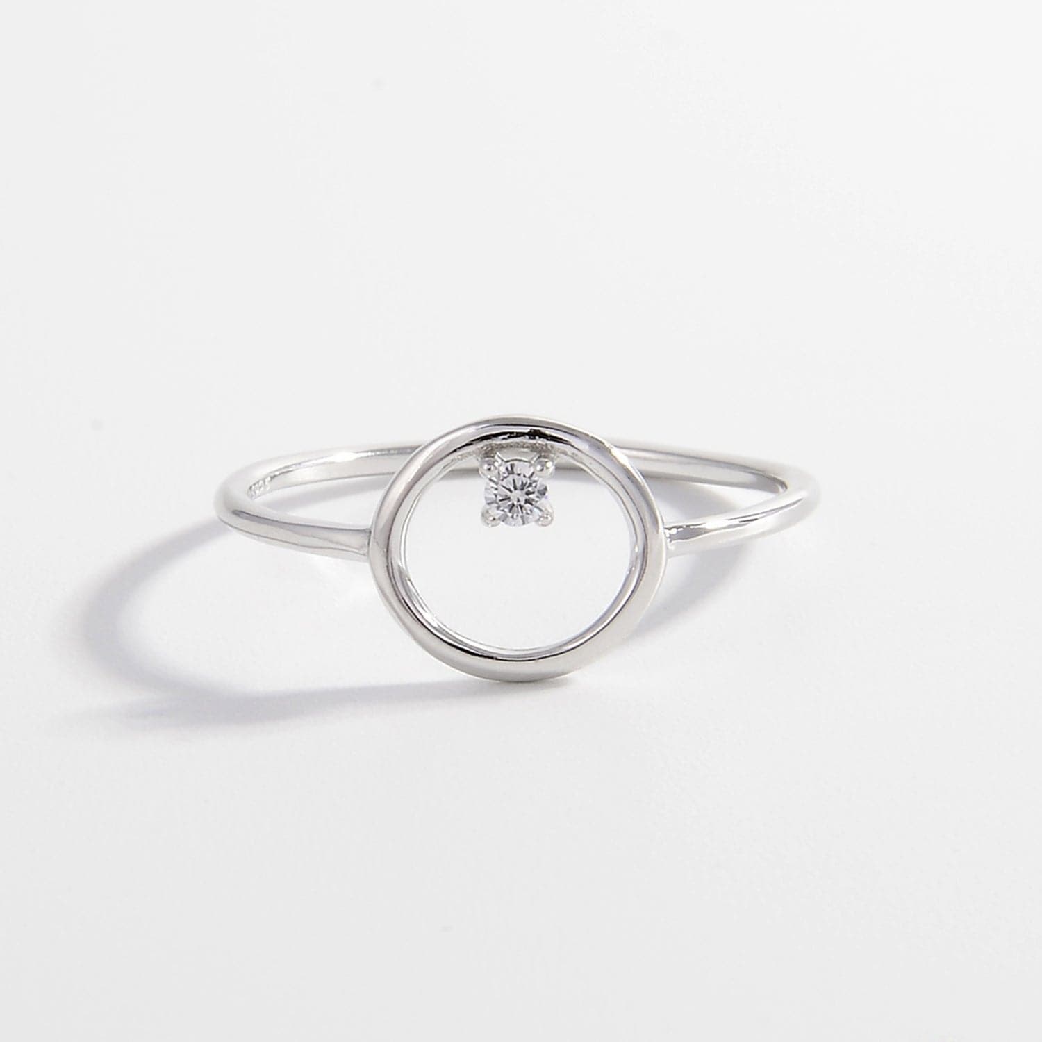 Zircon Circle 925 Sterling Silver Ring.