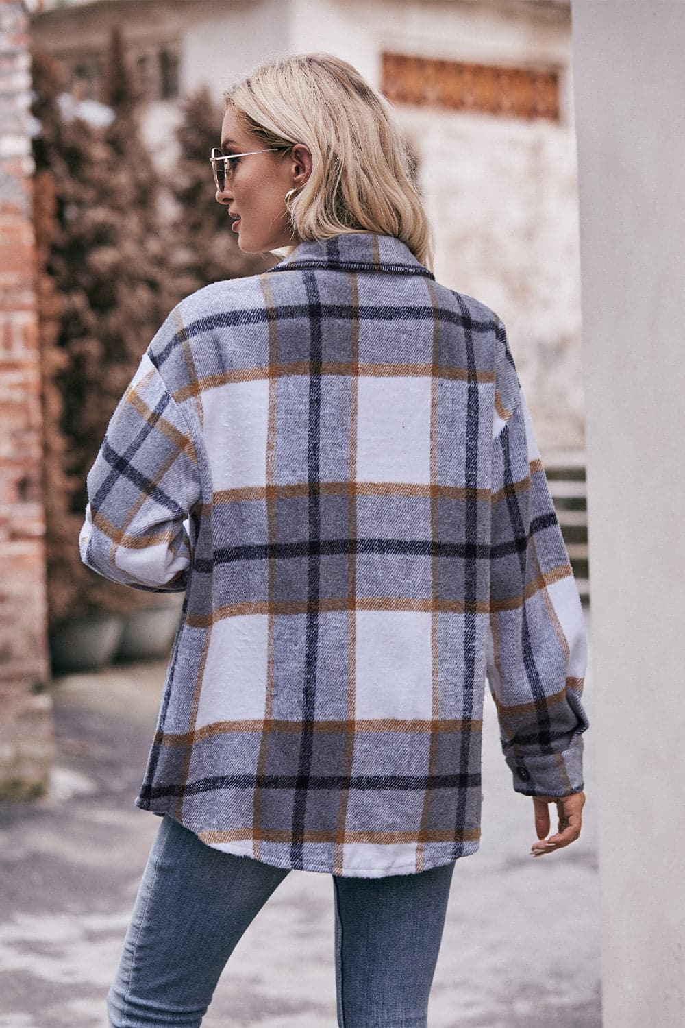 Plaid Long Sleeve Shirt Jacket with Pockets.