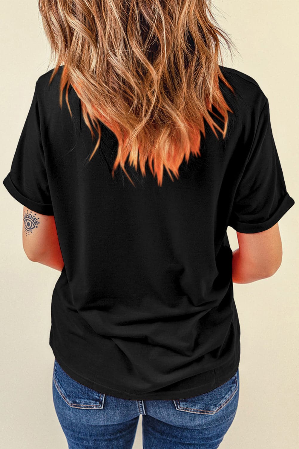 Rhinestone Round Neck Short Sleeve T-Shirt.