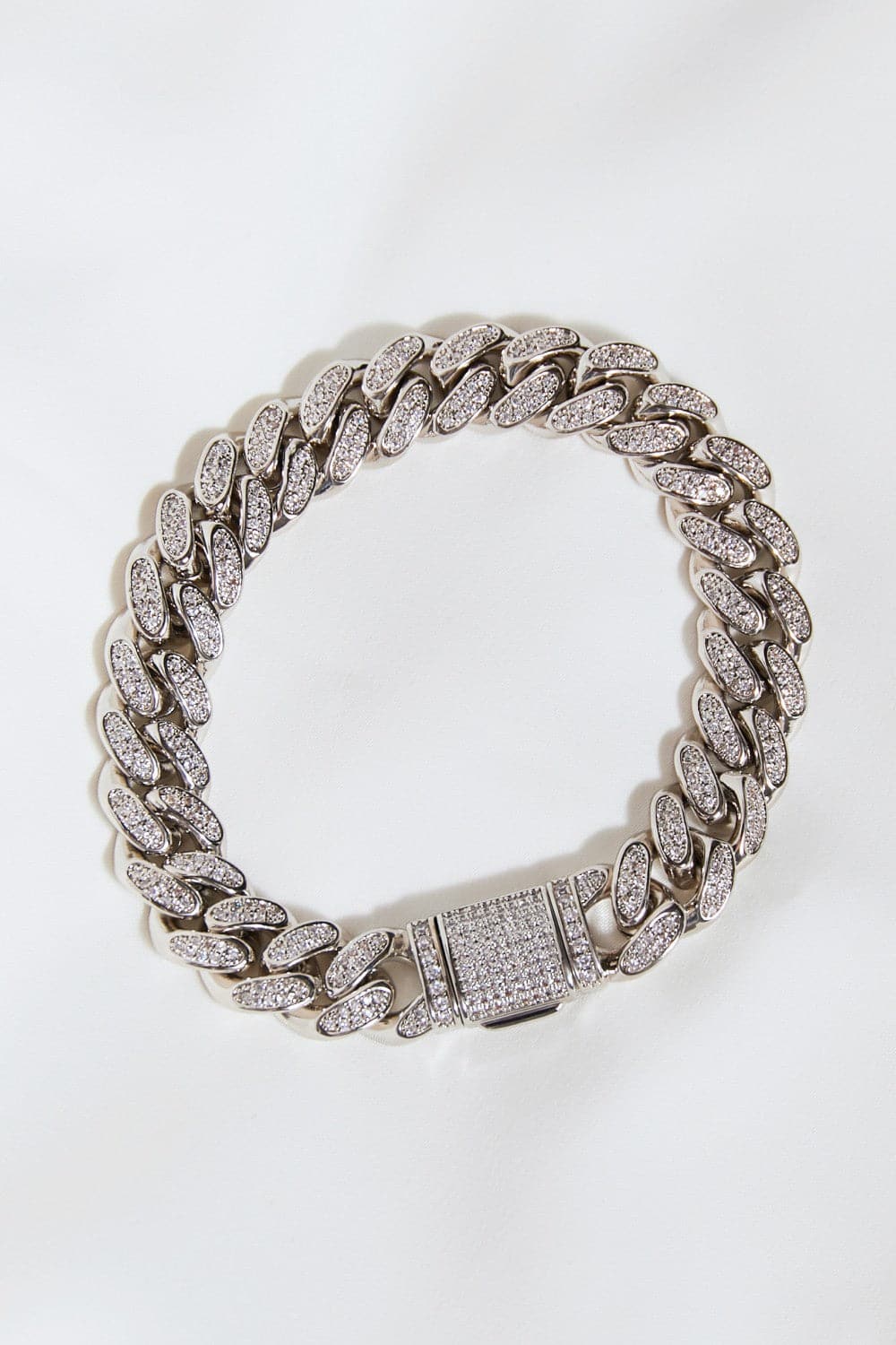 Curb Chain Bracelet.