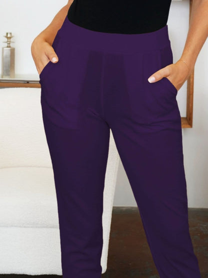 High-waisted skinny pants with pockets